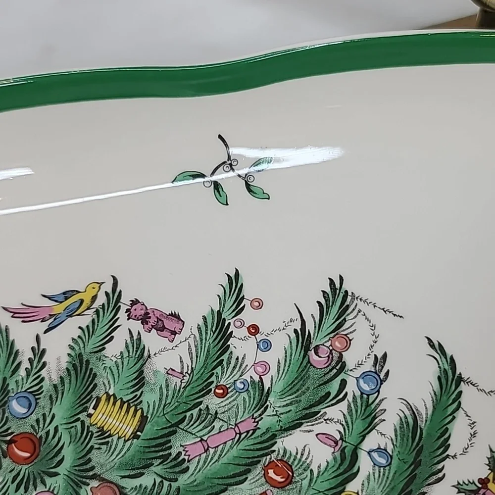 Spode Christmas Tree Classic Vintage Collectible Ceramic Triangular Serving Dish